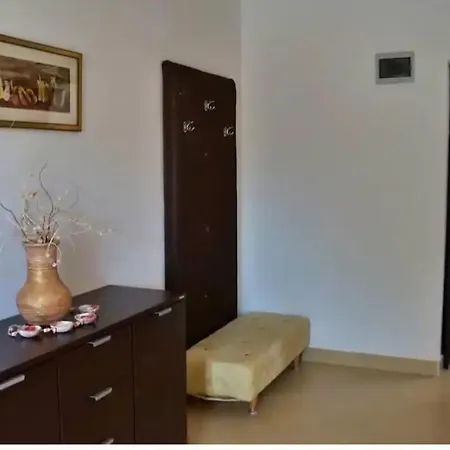 Apartment Karin *