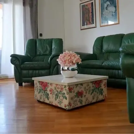 Apartment Karin